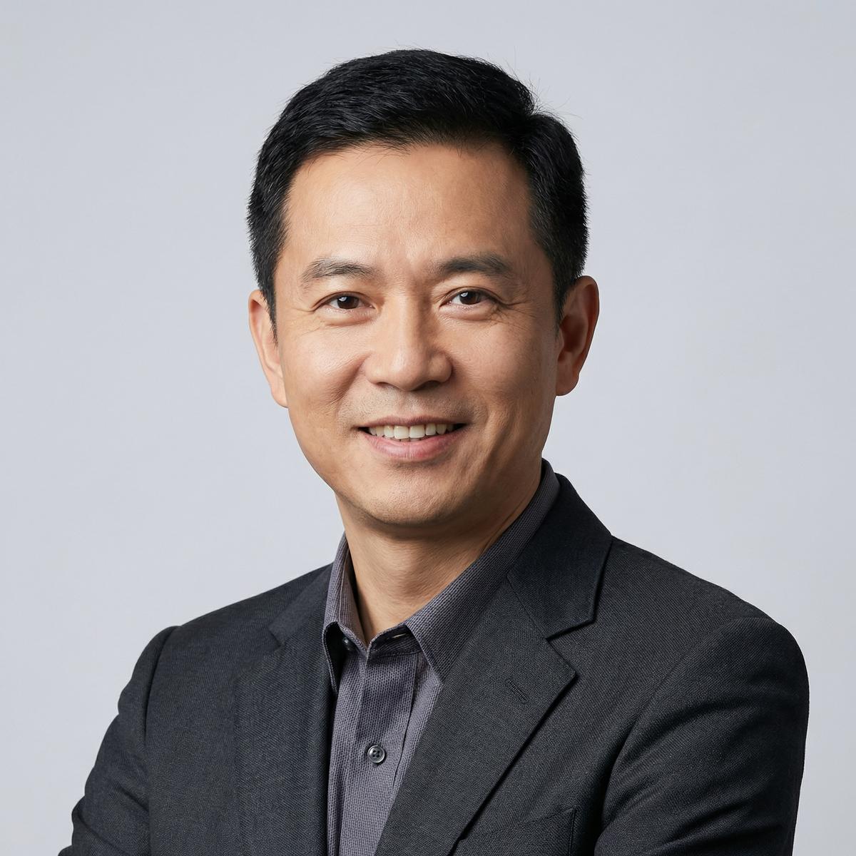 17c一起草改装总监张伟